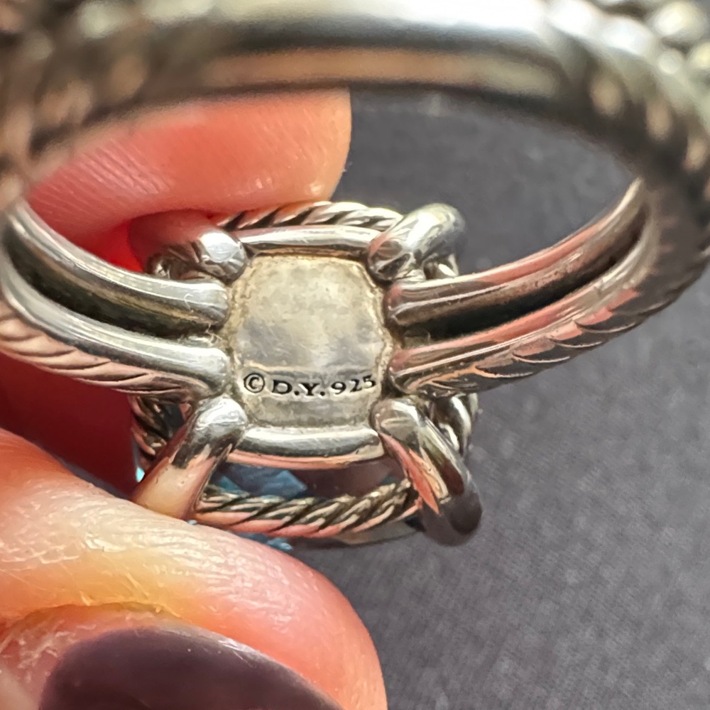 David Yurman Sterling Silver Ring with Teal Cushion-Cut Gemstone - Picture 6 of 6